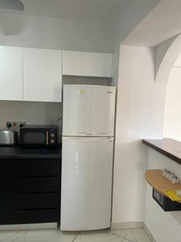 1st Class, Pool View, Apartment, Пафос